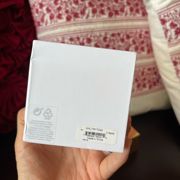 MICHAEL KORS Gift SET Sliver Tone bracelet  Heart Earrings Crystal NIX - Picture 2 of 6